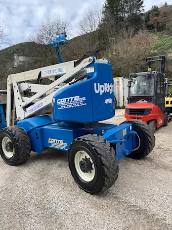 Piattaforma aerea articolata diesel 15 Metri, modello UP - Foto 4