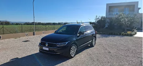 Volkswagen Tiguan 2.0 TDI Elegance 150 CV - cambio DSG