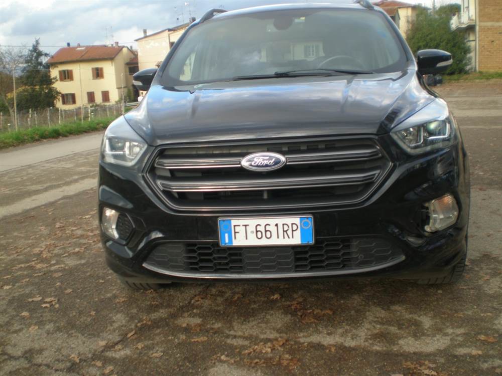 Ford Kuga ST Line usata