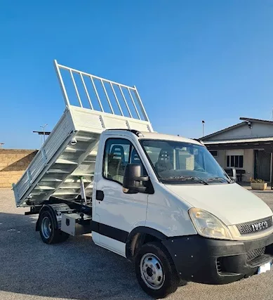 Iveco Daily 35C12 ribaltabile poss. finbzaiamnto