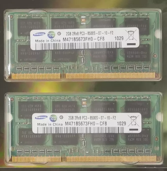 RAM DDR3 2 Banchi x 2GB Tot 4 GB PC3-8500S