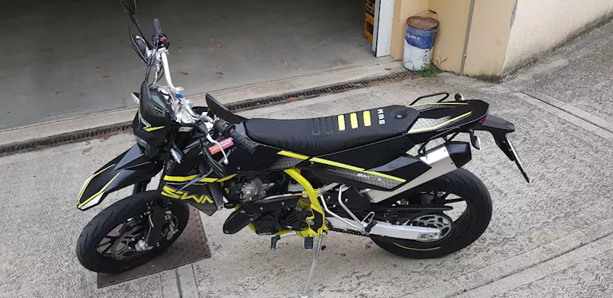 SWM 125 R