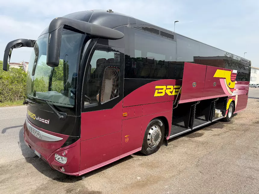 Foto 3Magelys km 445.000 Marca Iveco Anno 2015 Euro 6, cambio automatico