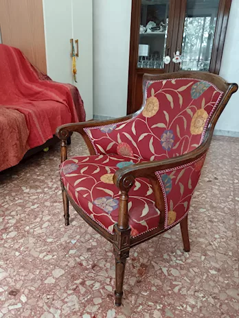 Poltrona elegante stoffa damascata, in legno - Anteprima 4