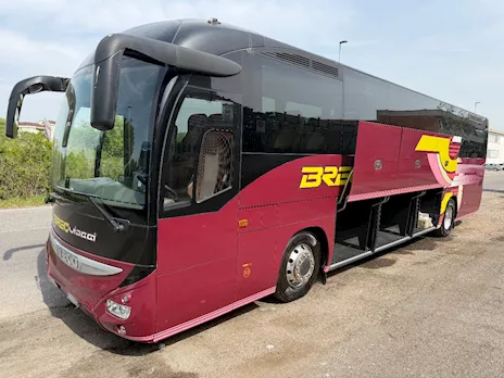 Magelys km 445.000 Marca Iveco Anno 2015 Euro 6, cambio automatico - Anteprima 3