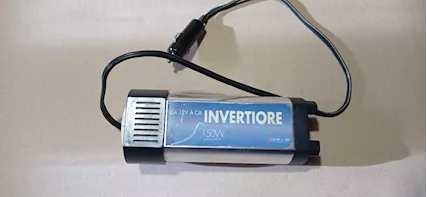 INVERTER 12 volt auto - 220V alternata 150 watt