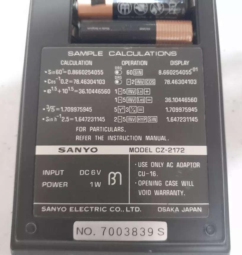 Foto 4Calcolatrice scientifica vintage Sanyo Scientific 102 (model, modello CZ