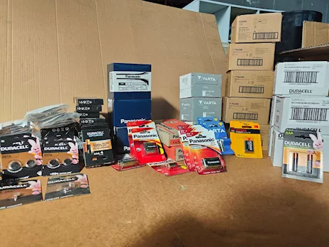 STOCK BATTERIE PILE NUOVE STILO - MINISTILO - 9V E ALTRE