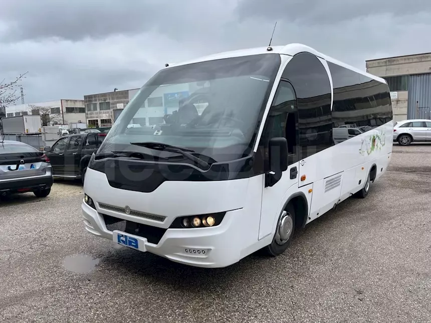 Foto 2Iveco Mago 2, 2016, 31 posti, Euro 6 Km 430456, cambio: manuale