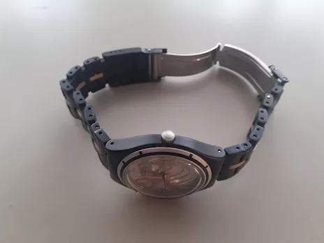 Swatch Irony 007 - 2. Kollektion der James Bond Serie Big, colore nero - Anteprima 6
