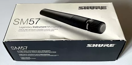 Microfono Shure mod. SM57-LCE con asta di supporto