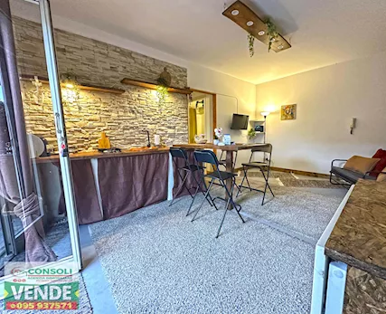 Elegante trilocale con giardino e box a Piedimonte - Foto 2