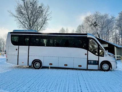 Iveco Daily Cuby 70C Tourist Line 29+1+1 posti Km 0 Euro 6, cambio automatico - Anteprima 3