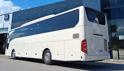 Mercedes Tourismo. Dicembre 2020 Km 138000 Euro 6, cambio automatico - Foto 2