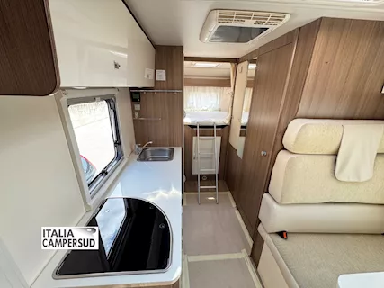Camper X-Go Dynamic 35 Garage Mansardato Fiat del 2021 Rimor Km 21700 - Foto 3
