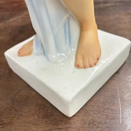 Antica scultura ceramica Donna portatrice - Foto 6