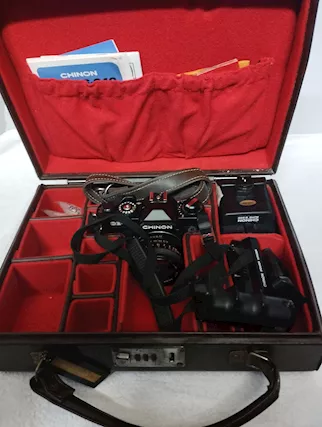 Macchina fotografica CHININ CE-4 d'epoca completa di borsa