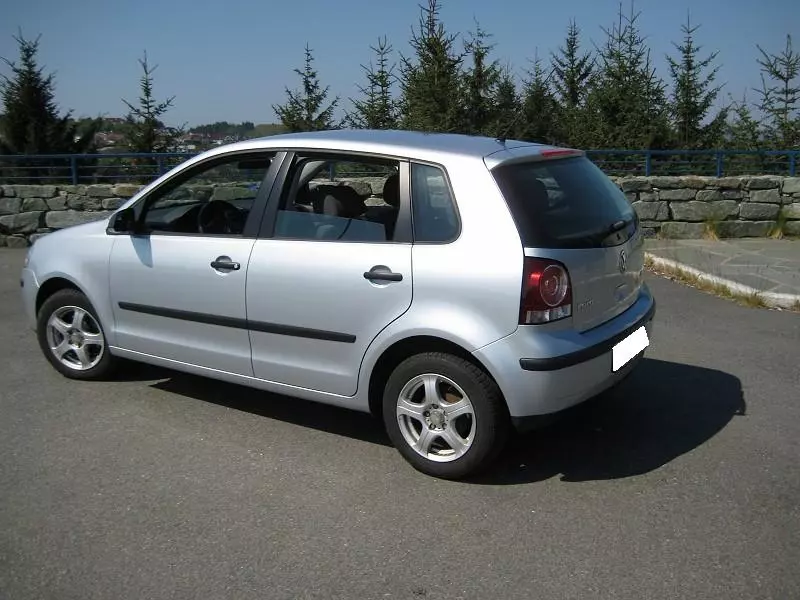 Volkswagen Modello Polo 1.4 TDI 75 CV Anno 2010 Km 130054 Berlina - Foto 3