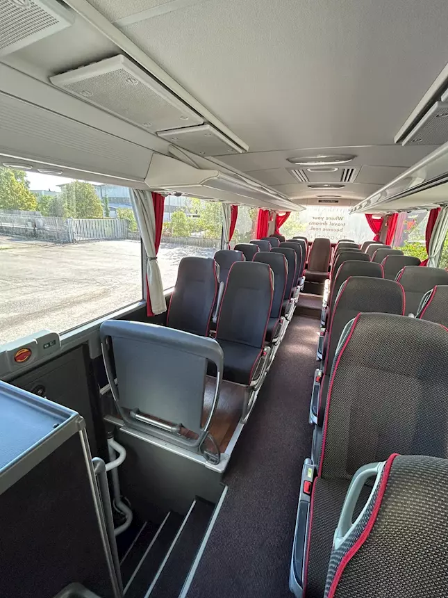 Foto 9EVOBUS GMBH MERCEDES BENZ Anno 2017 Km 470000 Euro 6, cerchi in lega
