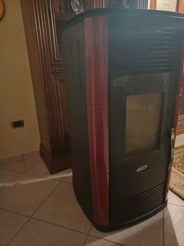 Stufa a pellet, marca Sideros, modello Elly, in buone condizioni - Foto 6