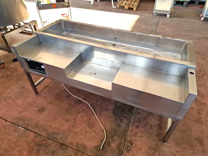 Tavolo inox lavoro con vasca usato