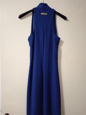 Vestito Tg S lungo con spacco dietro