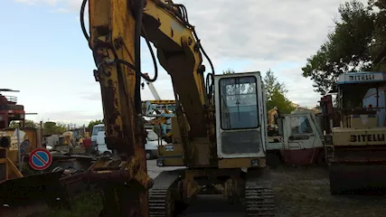 Escavatore BENATI 160 CSB