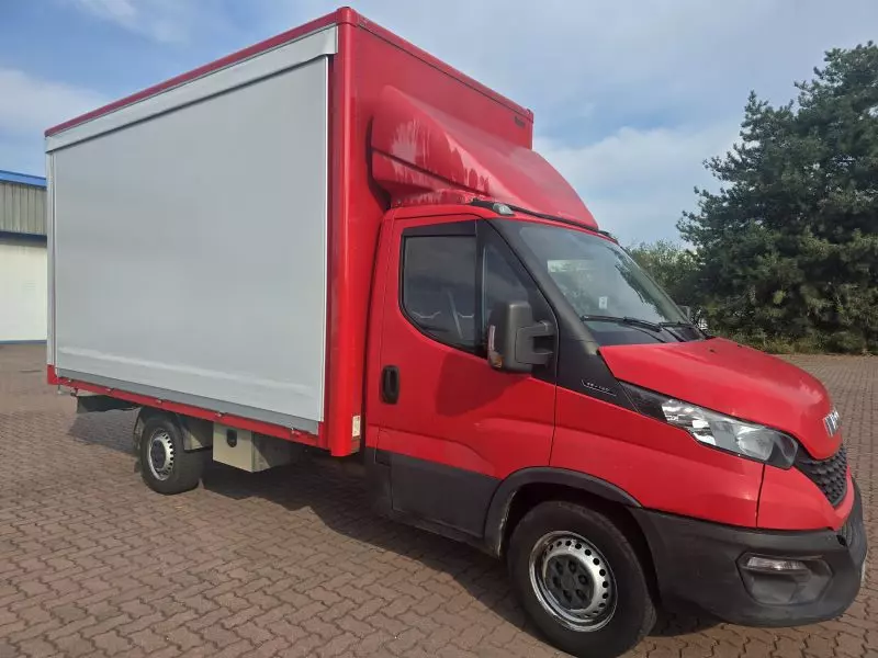 Foto 2Iveco Daily 35S14 furgone telonato 4,25 m 2021 Euro 6D Centinato