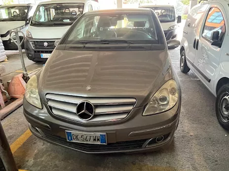 Autovettura Mercedes Classe B 180 CDI