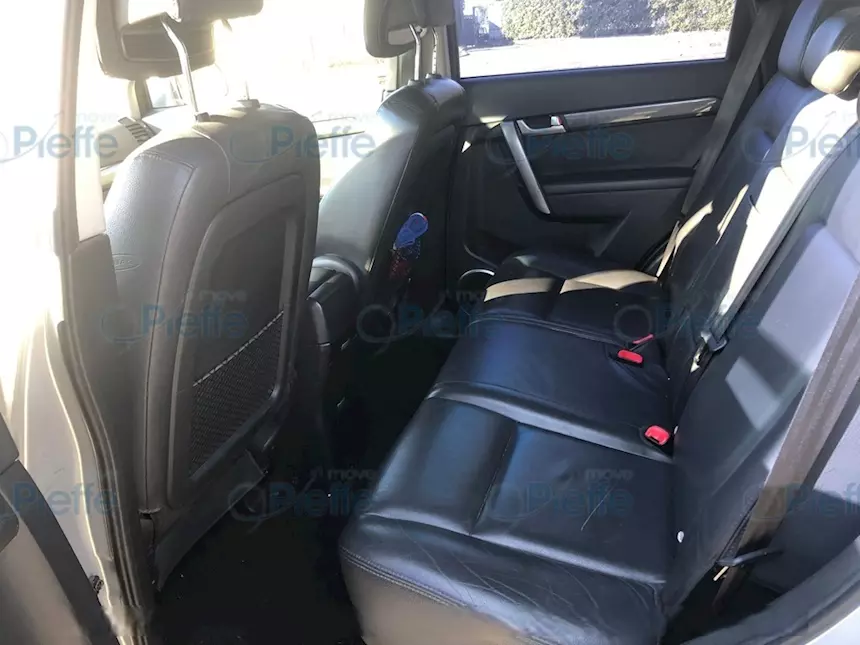 SUV Captiva 7 posti gancio traino 4x4 Anno 2007 Km 193000, cambio manuale - Foto 6