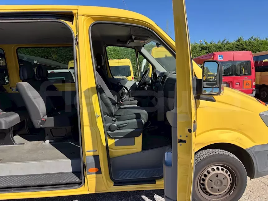 Foto 8Mercedes-Benz Sprinter, 2015, 8 posti, Euro 5, km 280.763, cambio: manuale