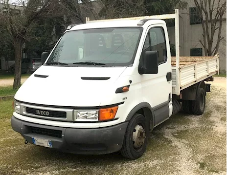 Fiat Iveco Daily ribalt. trilaterale, ANNO 1999