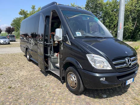 Mercedes 519 21 posti anno 2013 Euro 5 Perfetto, mai usati - Anteprima 4