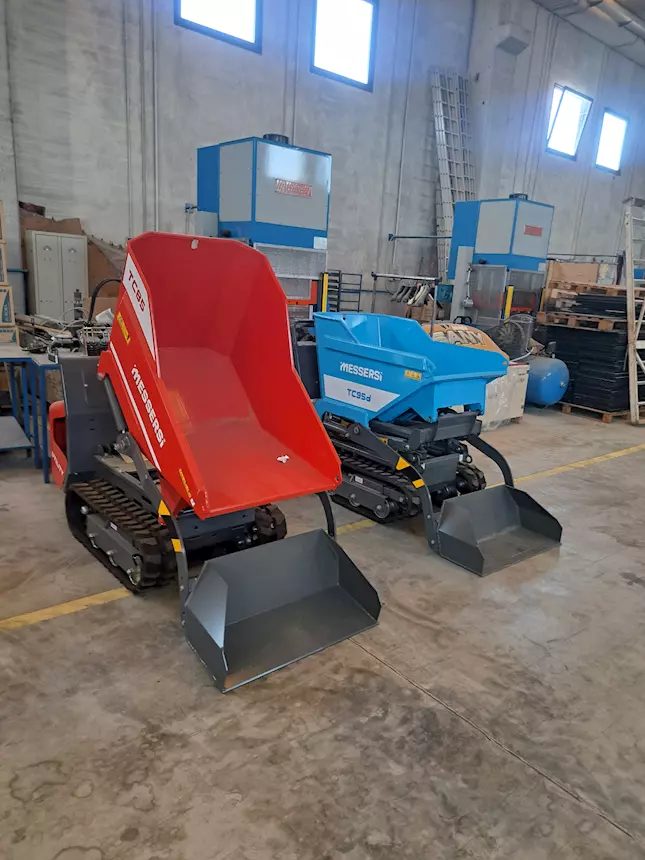 Foto 4MINIDUMPER CINGOLATO MESSERSI, modello Trusty, mai usato