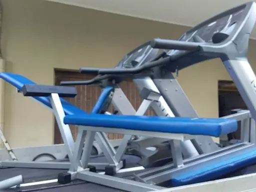 Attrezzatura completa da palestra