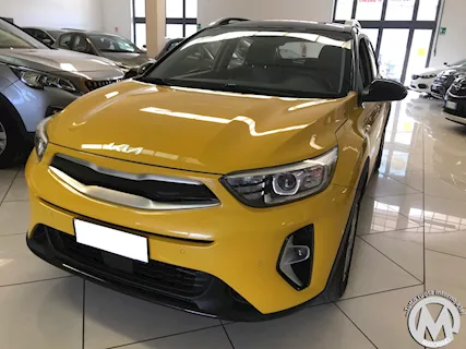 KIA Stonic 1.2 DPI 84CV Style Anno 2022 Km 9025 Fuoristrada/SUV - Anteprima 1