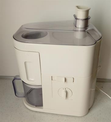 Centrifuga per frutta verdura ecc..