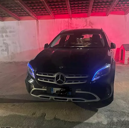 MERCEDES GLA 200 SPORT AUTOMATICA 2019