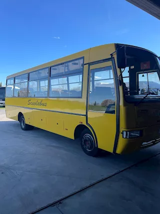 Iveco 100 E 18