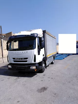 Eurocargo 60E15 Euro 5 centinato licenza libera Iveco Anno 2011 - Foto 4