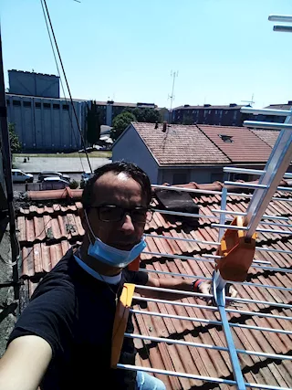 Elettricista e Antennista - Foto 2