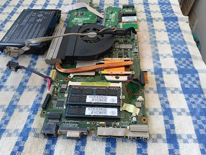 Foto 4Ricambi notebook Marca ASUS