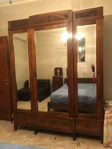 Camera da letto completa- Inizio 900’- RITIRO URGENTE