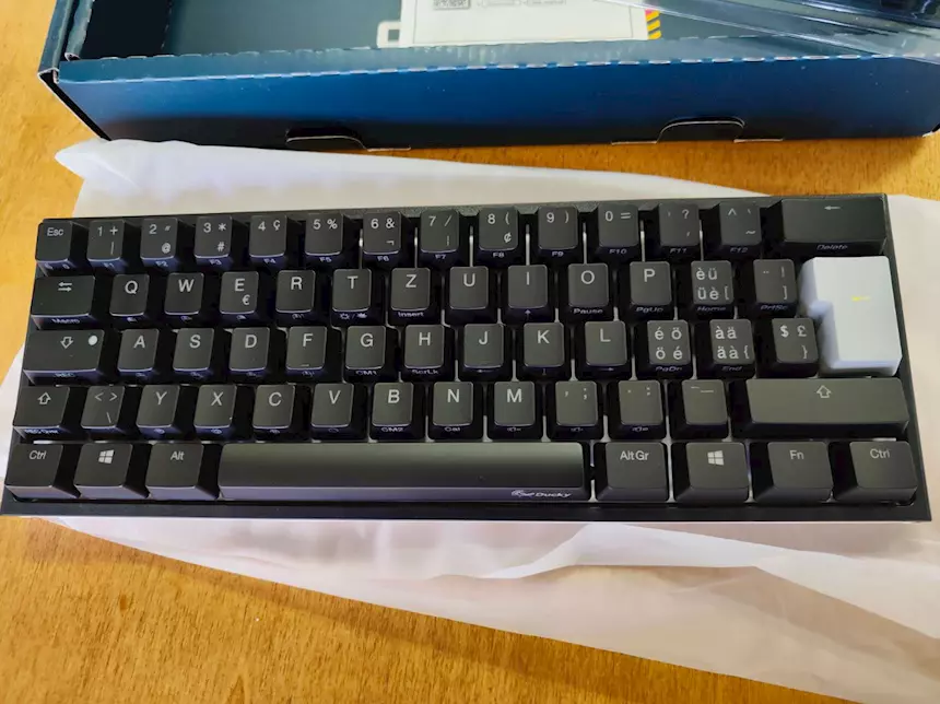 Foto 2Tastiera Nuova Ducky One 2 Mini Meccanica RGB, mai usata