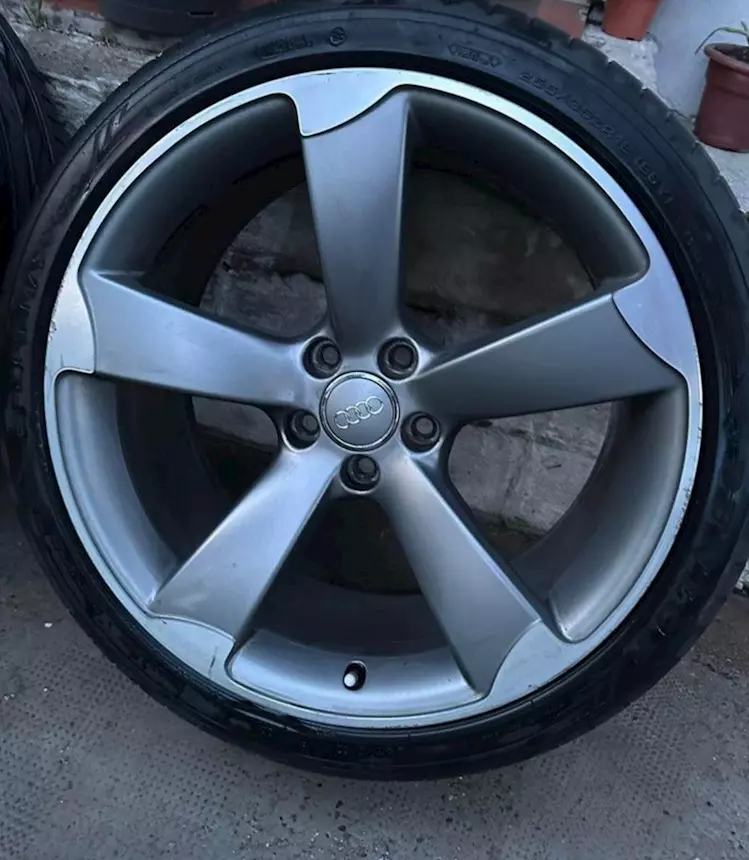 Cerchi in lega Audi
