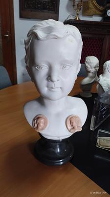 Scultura in marmo mezzo busto di bambino - Anteprima 1
