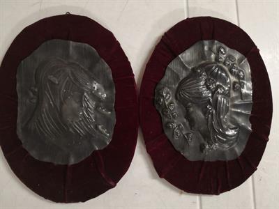 Quadretti ovali (2 pz), visi di fanciulla