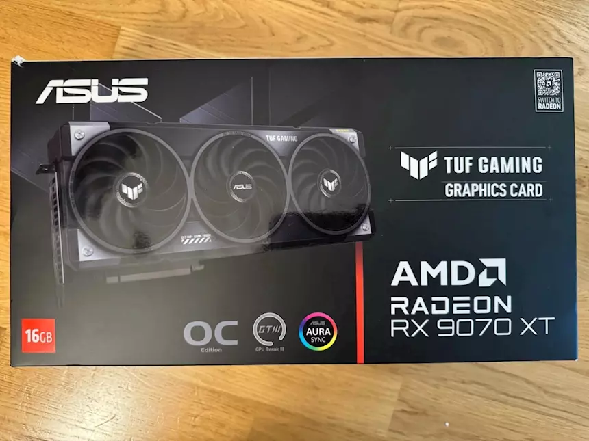 Scheda Video ASUS TUF Gaming Radeon RX 9070 OC