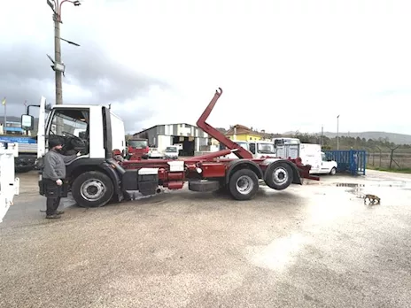 Camion Marca Iveco Eurotech Cursor 260e43 scarrabile Anno 2001 - Anteprima 6