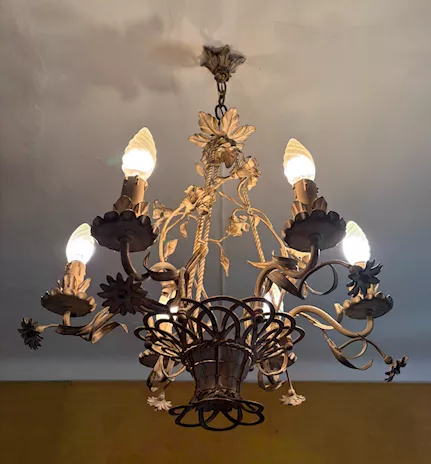 Lampadario ferro stile Fiorentino floreale, color crema - Anteprima 4